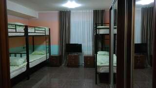 Хостелы Astana Best Hostel Нур-Султан Кровать в общем 6-местном номере-7