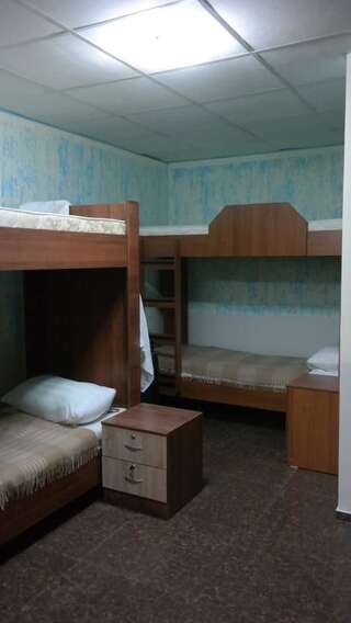 Хостелы Astana Best Hostel Нур-Султан Односпальная кровать в общем номере для женщин-2